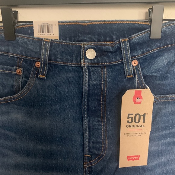 NWT Levi’s 501 Original High Rise Straight Leg 32 x 32 - Picture 3 of 7